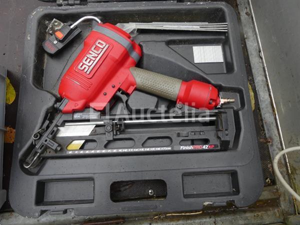 Grote foto senco finishpro 42xp pneumatische spijkermachine doe het zelf en verbouw gereedschappen en machines