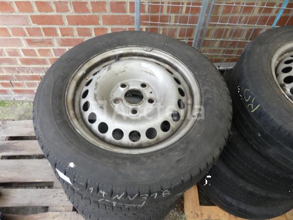 Grote foto 4 banden voor vw combi goodyear 205 65r16c 107 105t winter agrarisch wielen