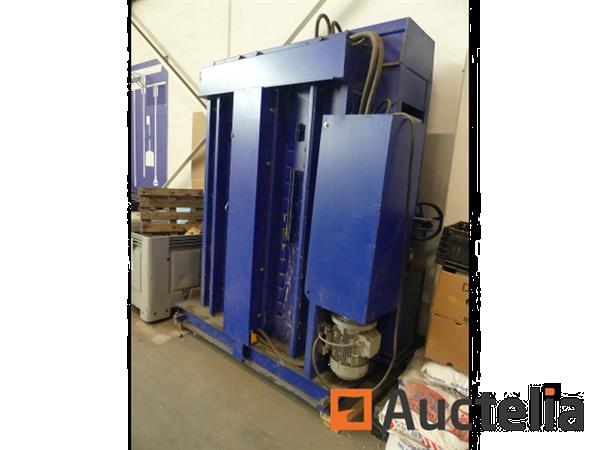 Grote foto strautmann pp 1207 kartonpers doe het zelf en verbouw afvalverwerking