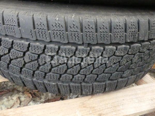 Grote foto 4 banden voor vw combi continental 205 65r16c 107 105t winter agrarisch wielen