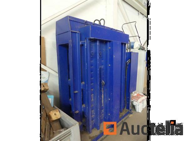 Grote foto strautmann pp 1207 kartonpers doe het zelf en verbouw afvalverwerking