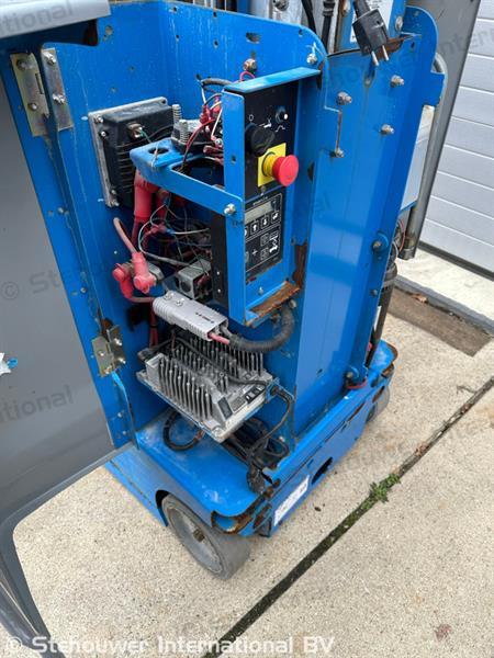 Grote foto genie gr12 mast hoogwerker masthoogwerker grc12 doe het zelf en verbouw hoogwerkers