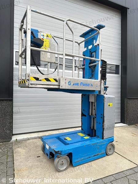 Grote foto genie gr12 mast hoogwerker masthoogwerker grc12 doe het zelf en verbouw hoogwerkers