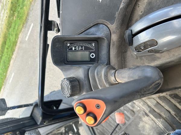 Grote foto new holland tm 165 agrarisch tractoren