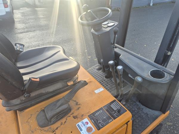 Grote foto still r50 12 3 wieler elektrich 1 2 ton mast 2w340 b.j. 2002 agrarisch heftrucks