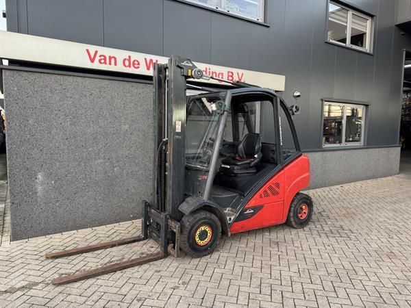 Grote foto linde h25d 02 triplo 550 freelift sideshift 4e functie vw diesel 2014 agrarisch heftrucks