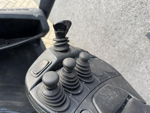 Grote foto linde h25d 02 triplo 545 freelift sideshift vw diesel 2017 agrarisch heftrucks