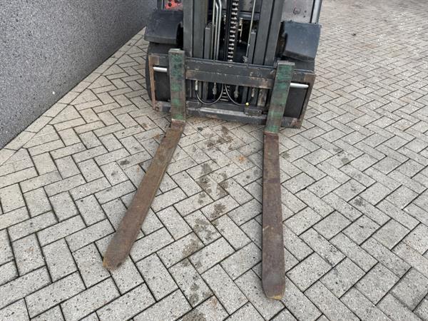 Grote foto linde h25d 02 triplo 545 freelift sideshift vw diesel 2017 agrarisch heftrucks