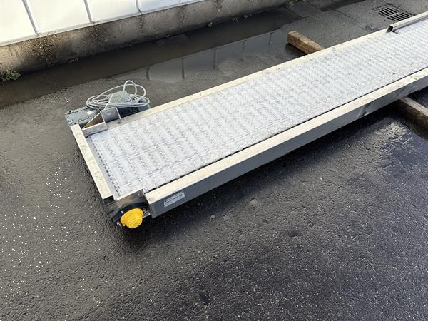 Grote foto qj producties transportband 765 x 45 cm met riem pp modulair agrarisch transportbanden