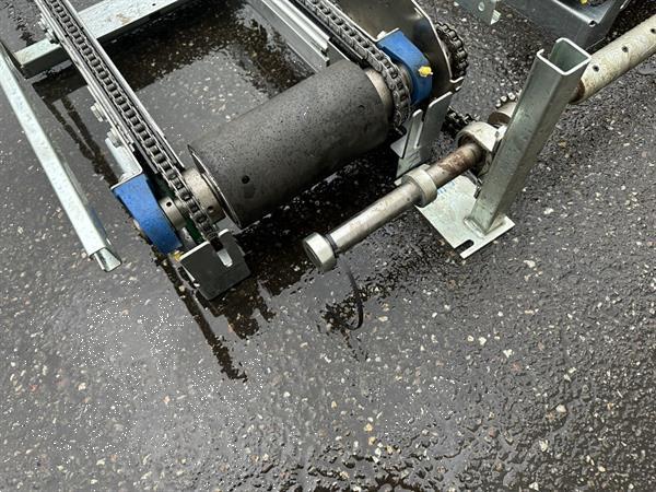 Grote foto set van 4 kettingtransporteurs zonder aandrijving 280 x 40 cm agrarisch transportbanden