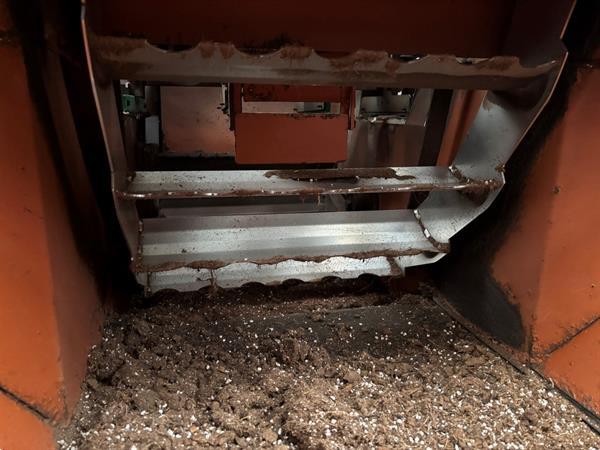 Grote foto javo super mega potmachine met dubbele pneumatische potinzetter agrarisch tuinbouw