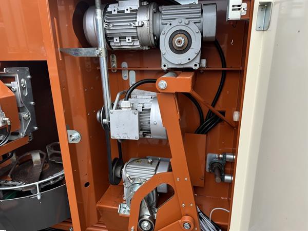 Grote foto javo super mega potmachine met dubbele pneumatische potinzetter agrarisch tuinbouw