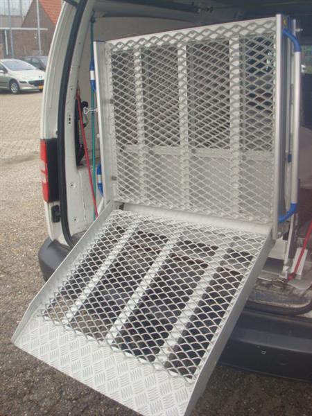 Grote foto aluminium oprijplaat scootmobiel rolstoel rampe auto diversen gereedschap