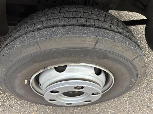 Grote foto mercedes atego 815 falcom afsleepwagen takelwagen bergingswagen depannage 470dkm apk 6 2026 doe het zelf en verbouw vrachtwagens