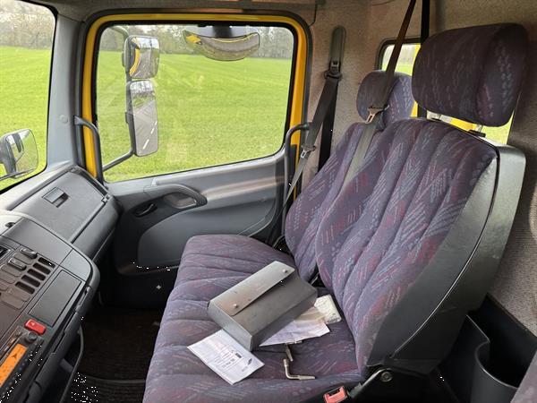 Grote foto mercedes atego 815 falcom afsleepwagen takelwagen bergingswagen depannage 470dkm apk 6 2026 doe het zelf en verbouw vrachtwagens