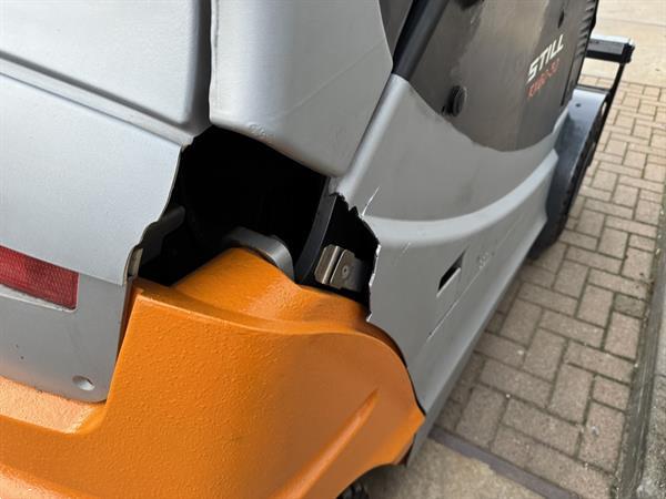 Grote foto vs 22501 elektrische triplex heftruck still rx60 30 bj2012 agrarisch heftrucks