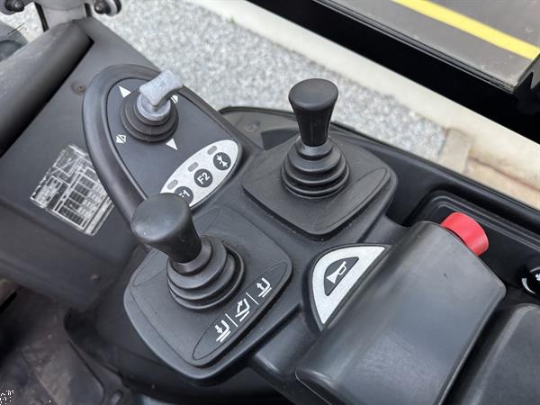 Grote foto vs 22501 elektrische triplex heftruck still rx60 30 bj2012 agrarisch heftrucks