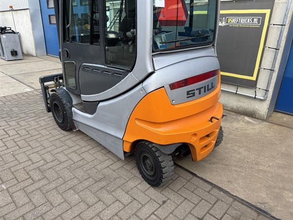 Grote foto vs 22501 elektrische triplex heftruck still rx60 30 bj2012 agrarisch heftrucks