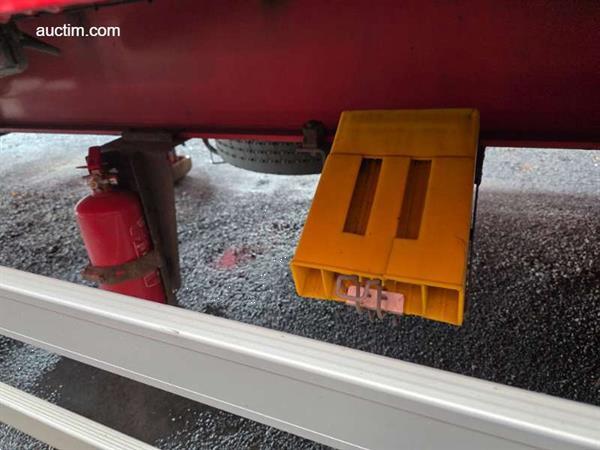 Grote foto ackermann os f24 13 6 2009 gesloten oplegger doe het zelf en verbouw opleggers