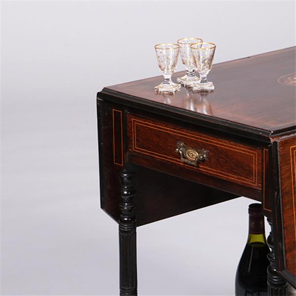 Grote foto drankentafel met 2 hangoren en lade rijk en prachtig ingelegd no.342040 antiek en kunst stoelen en banken