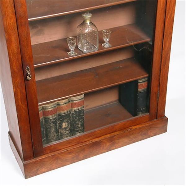 Grote foto kleine strakke notenhouten 1 deurs boekenkast of vitrine ca 1865 no.351930 antiek en kunst stoelen en banken