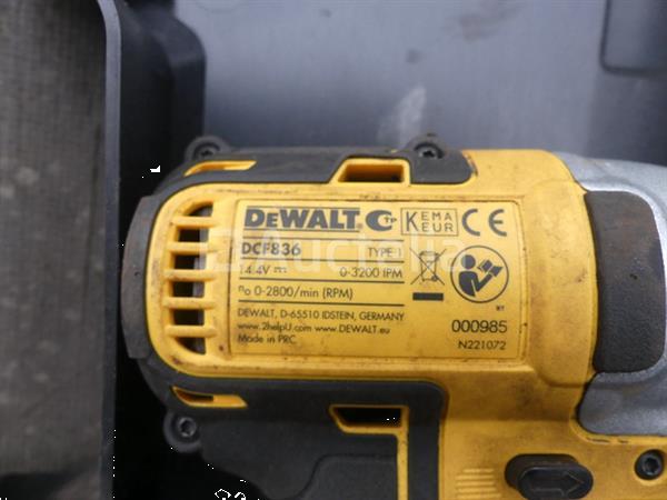 Grote foto 2 dewalt accuschroevendraaiers doe het zelf en verbouw gereedschappen en machines