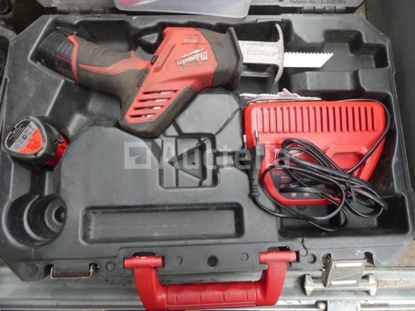 Grote foto dewalt batterijbediende boor reciprocating saw milwaukee doe het zelf en verbouw gereedschappen en machines