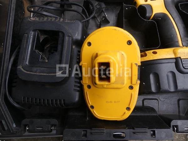 Grote foto dewalt batterijbediende boor reciprocating saw milwaukee doe het zelf en verbouw gereedschappen en machines