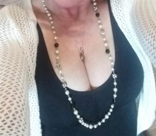 Grote foto cougar zoekt jong en potent erotiek vrouw zoekt man