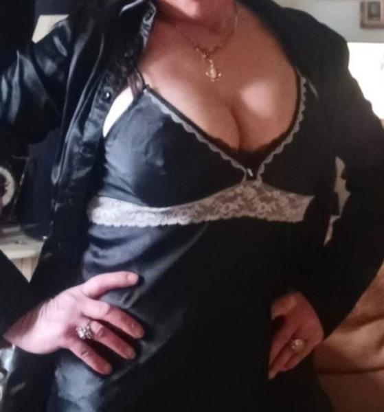 Grote foto cougar zoekt jong en potent erotiek vrouw zoekt man