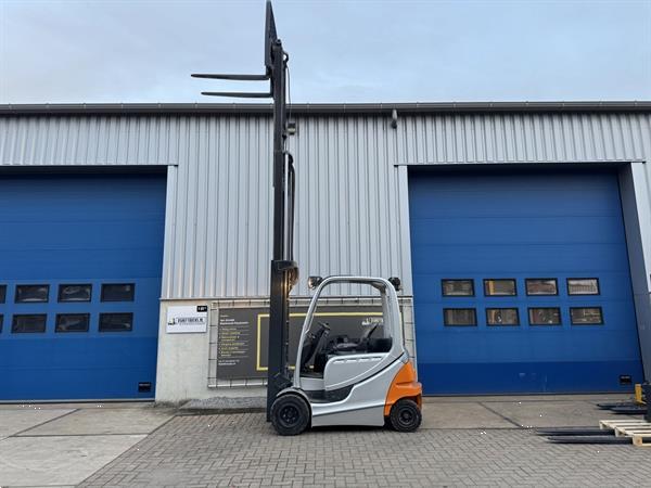 Grote foto vs 22466 elektrische triplex heftruck still rx60 30 bj2017 agrarisch heftrucks