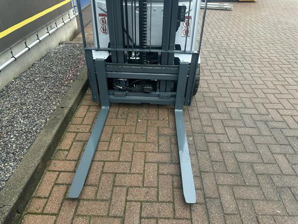 Grote foto vs 22468 elektrische triplex heftruck still rx20 16 bj2020 agrarisch heftrucks