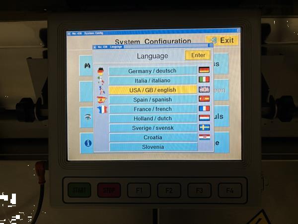 Grote foto sorma w12 126 afweegmachine met elevator punnet ontnester en vuller agrarisch tuinbouw