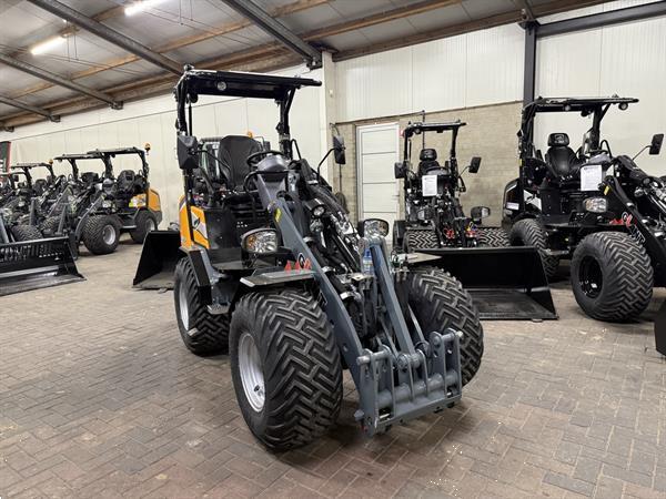 Grote foto giant g2700 x tra hd shovel nieuw kogeltrekhaak spatbordverbreders pro inching agrarisch shovels