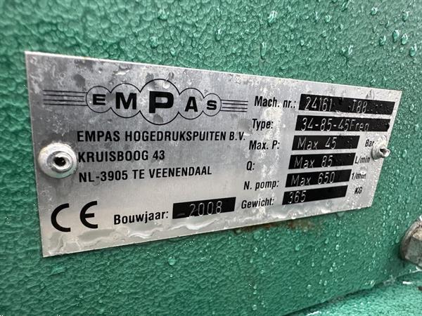 Grote foto empas 34 85 45 spuitreservoir bak 2200 liter met 2 haspels en pomp agrarisch onkruidbestrijding