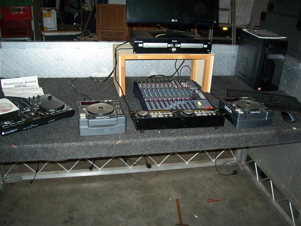 Grote foto complete drive in show doe een goed bod audio tv en foto professionele audio tv en video apparatuur