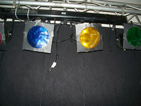 Grote foto complete drive in show doe een goed bod audio tv en foto professionele audio tv en video apparatuur