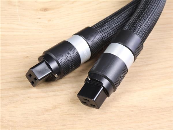 Grote foto shunyata research sigma nr highend audio power cables 1 0 metre c19 2 available audio tv en foto onderdelen en accessoires
