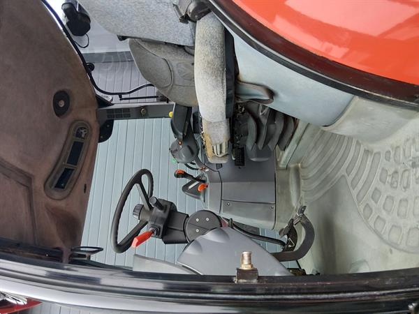 Grote foto new holland ts 135a plus met luchtremmen agrarisch tractoren