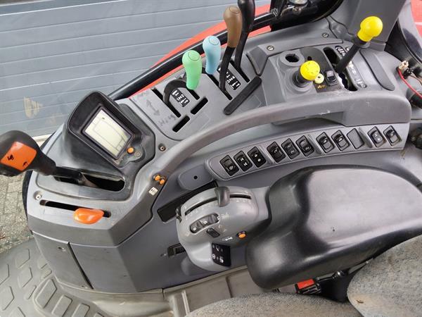 Grote foto new holland ts 135a plus met luchtremmen agrarisch tractoren