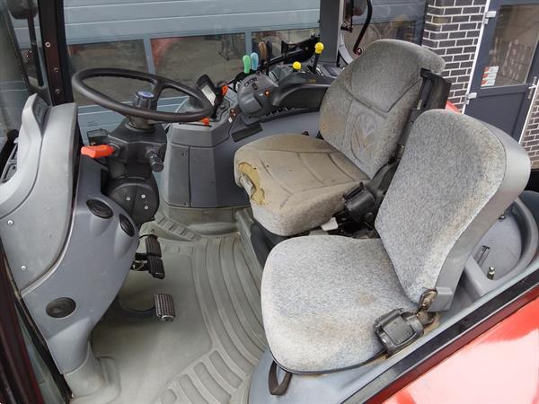 Grote foto new holland ts 135a plus met luchtremmen agrarisch tractoren