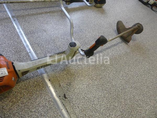 Grote foto ref 22 23 24 bat 4 tuingereedschappen te renoveren stihl tuin en terras overige tuin en terras