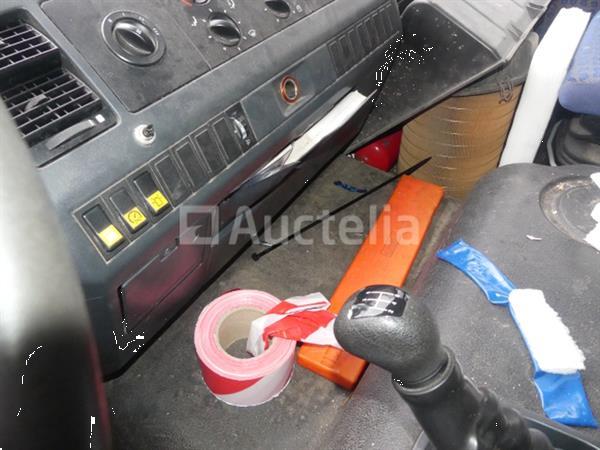 Grote foto ref 5 gordijntruck met achterklep man l2000 2005 126 661 km doe het zelf en verbouw vrachtwagens