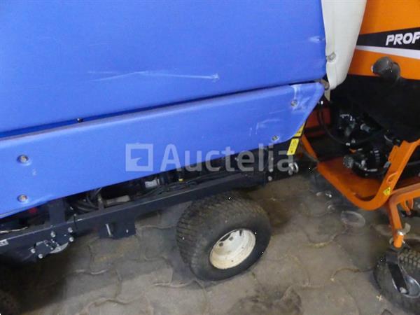 Grote foto iseki sfh240 professionele zitmaaier sbc550f tuin en terras zitmaaiers