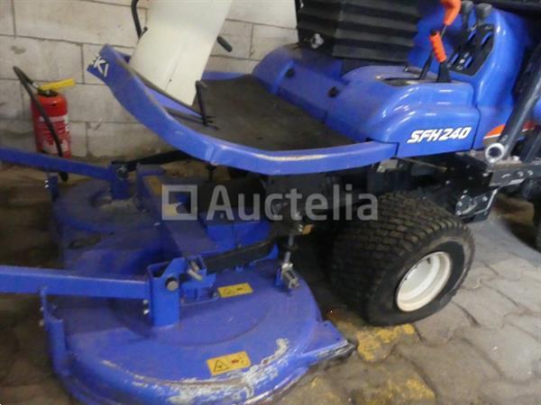 Grote foto iseki sfh240 professionele zitmaaier sbc550f tuin en terras zitmaaiers