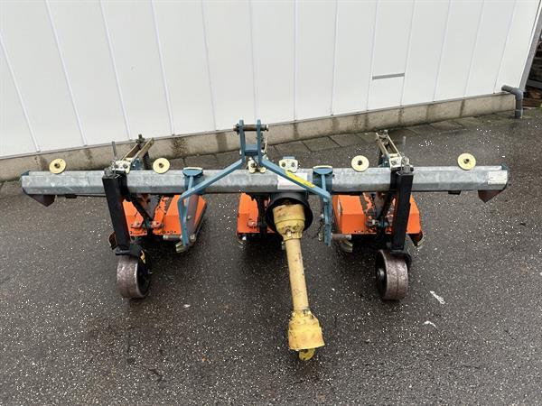 Grote foto comeb rijenfrees 2 rijen 3 elementen agrarisch onkruidbestrijding