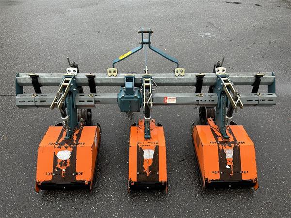 Grote foto comeb rijenfrees 2 rijen 3 elementen agrarisch onkruidbestrijding