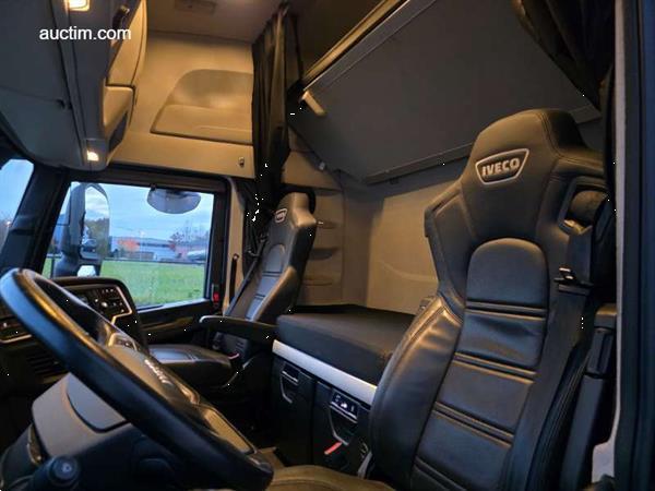 Grote foto iveco s way as440st fp standaard trekker 2023 doe het zelf en verbouw vrachtwagens