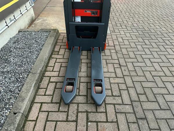 Grote foto vs 22497 elektrische duo stapelaar linded06 1724mm doe het zelf en verbouw hefwerktuigen