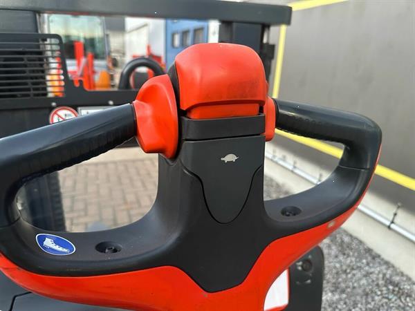 Grote foto vs 22497 elektrische duo stapelaar linded06 1724mm doe het zelf en verbouw hefwerktuigen